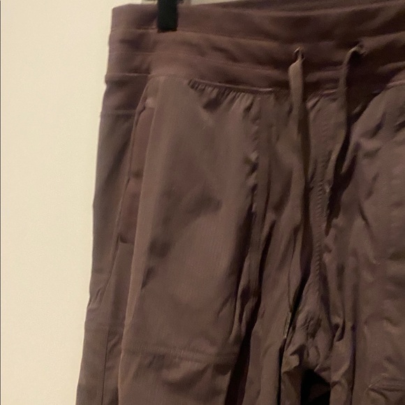 Lululemon Dance Studio Mid-Rise Pant *Regular - Picture 6 of 10